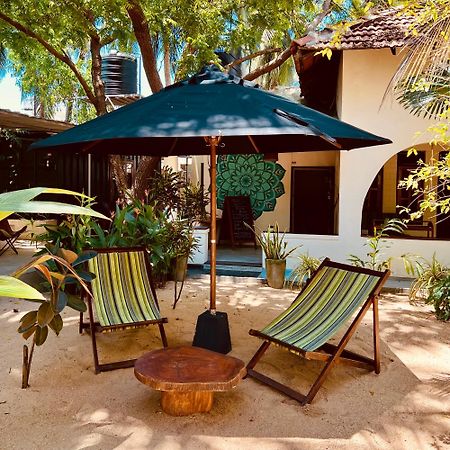 Little Lagoon Hostel อารูกัมเบย์ ภายนอก รูปภาพ