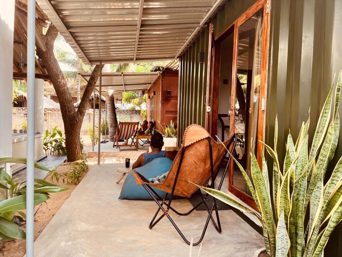 Little Lagoon Hostel อารูกัมเบย์ ภายนอก รูปภาพ