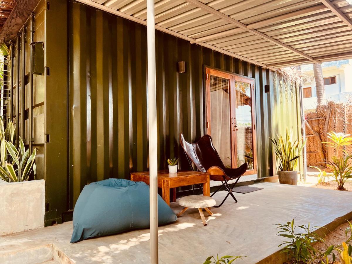 Little Lagoon Hostel อารูกัมเบย์ ภายนอก รูปภาพ