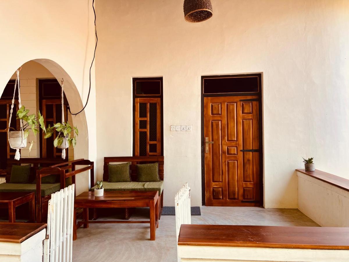 Little Lagoon Hostel อารูกัมเบย์ ภายนอก รูปภาพ