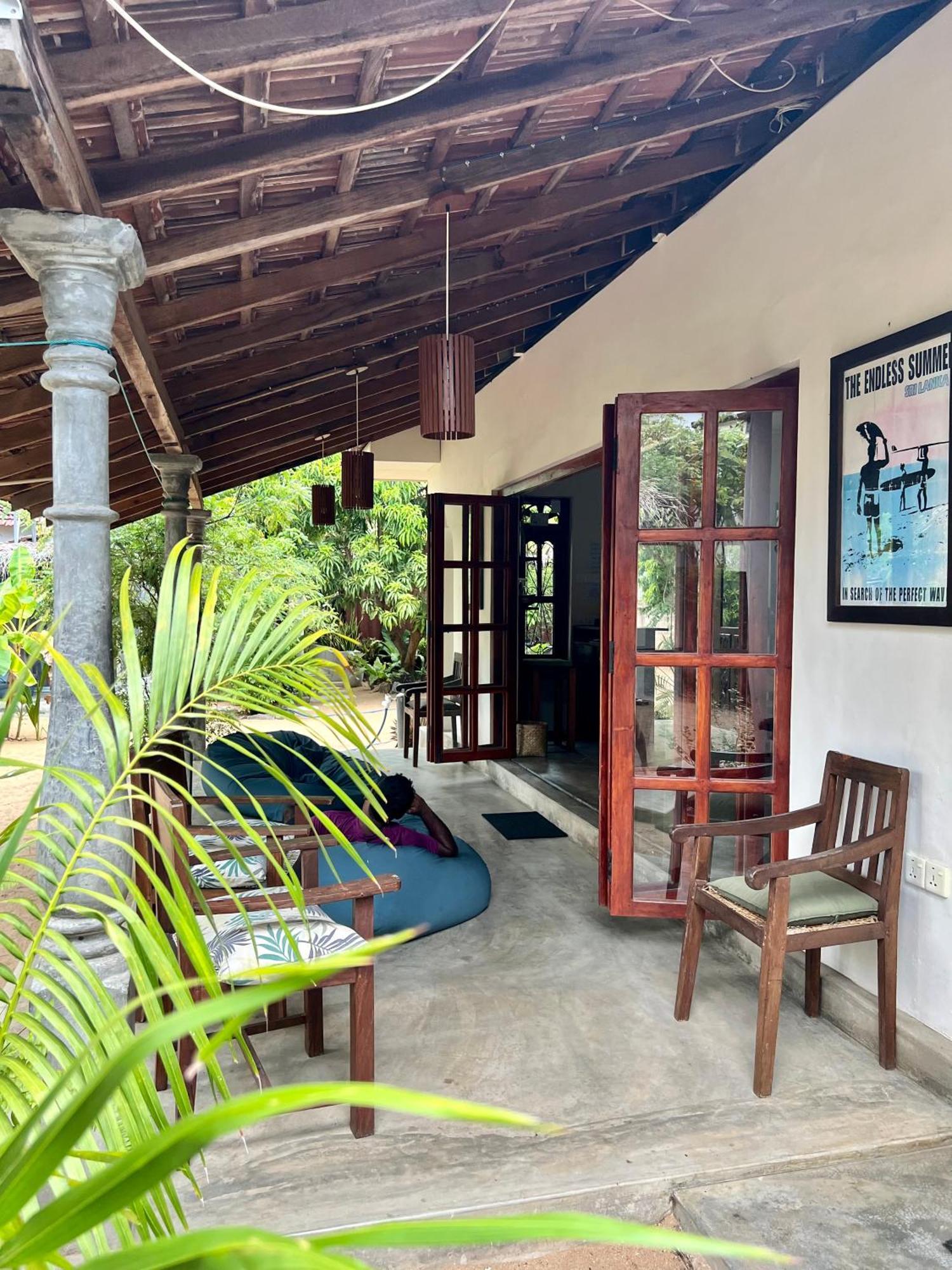 Little Lagoon Hostel อารูกัมเบย์ ภายนอก รูปภาพ